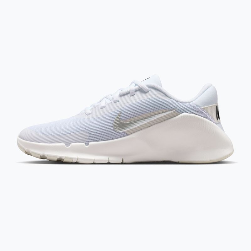 Dámské tréninkové boty Nike Flex Train white/sail/phantom/ metallic silver 2
