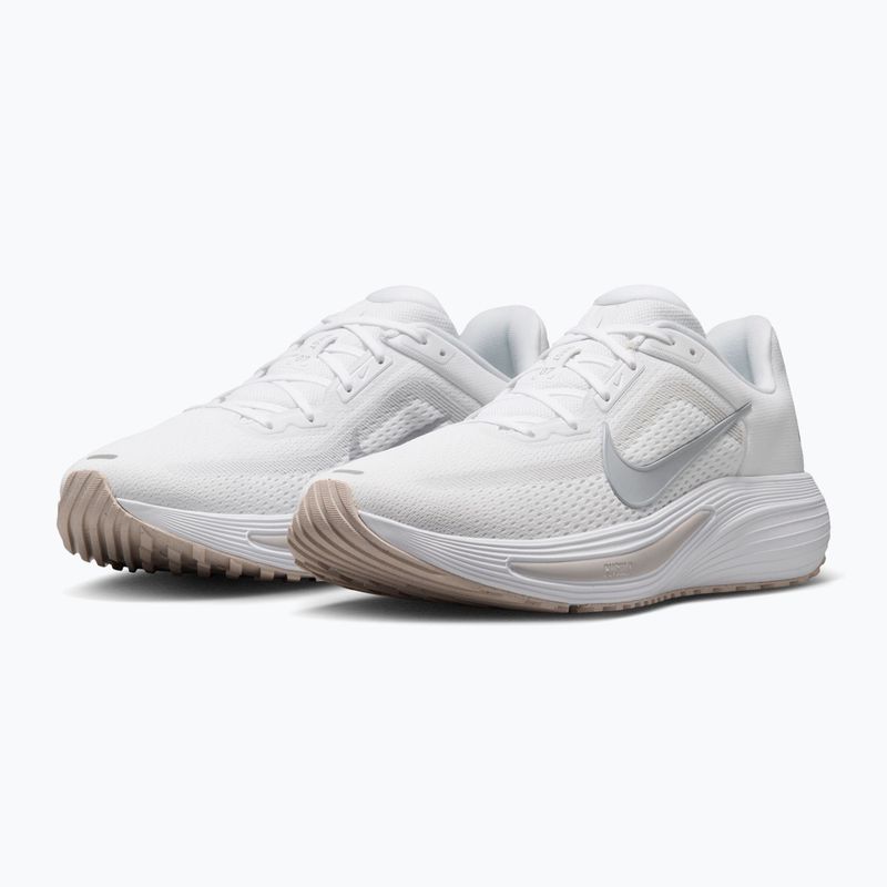 Pánské běžecké boty Nike Quest 7 white/vast grey/vast grey/wolf grey 3