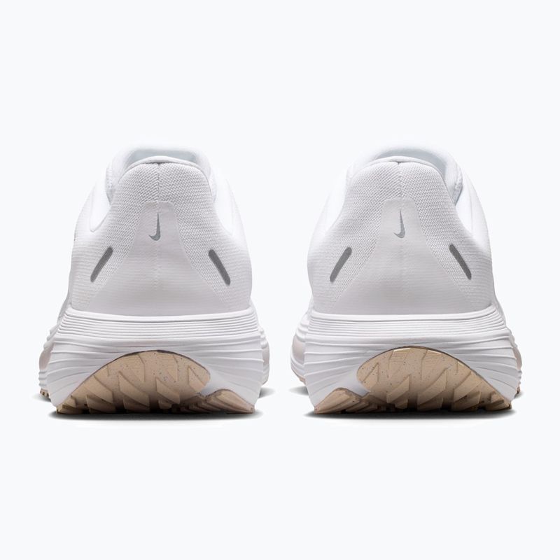 Pánské běžecké boty Nike Quest 7 white/vast grey/vast grey/wolf grey 6