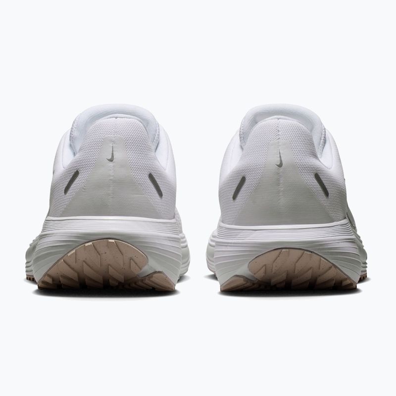 Dámské běžecké boty Nike Quest 7 white/vast grey/vast grey/wolf grey 6