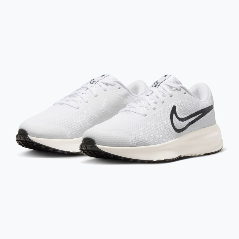 Dámské běžecké boty Nike Run Defy white/sail/off white/black 3