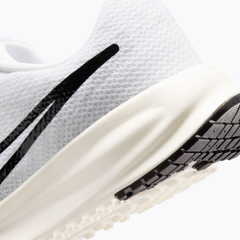 Dámské běžecké boty Nike Run Defy white/sail/off white/black 8