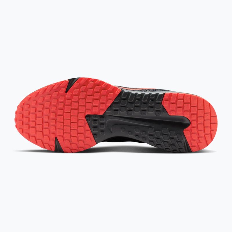 Pánské běžecké boty Nike Run Defy Black/Anthracite/Bright Crimson 4