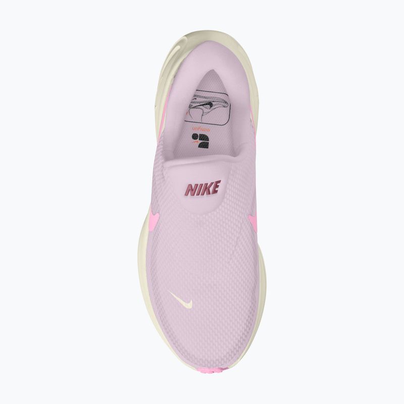 Dámské běžecké boty Nike Revolution 8 EasyOn bleached lilac/sail/pink smoke/pink rise 4