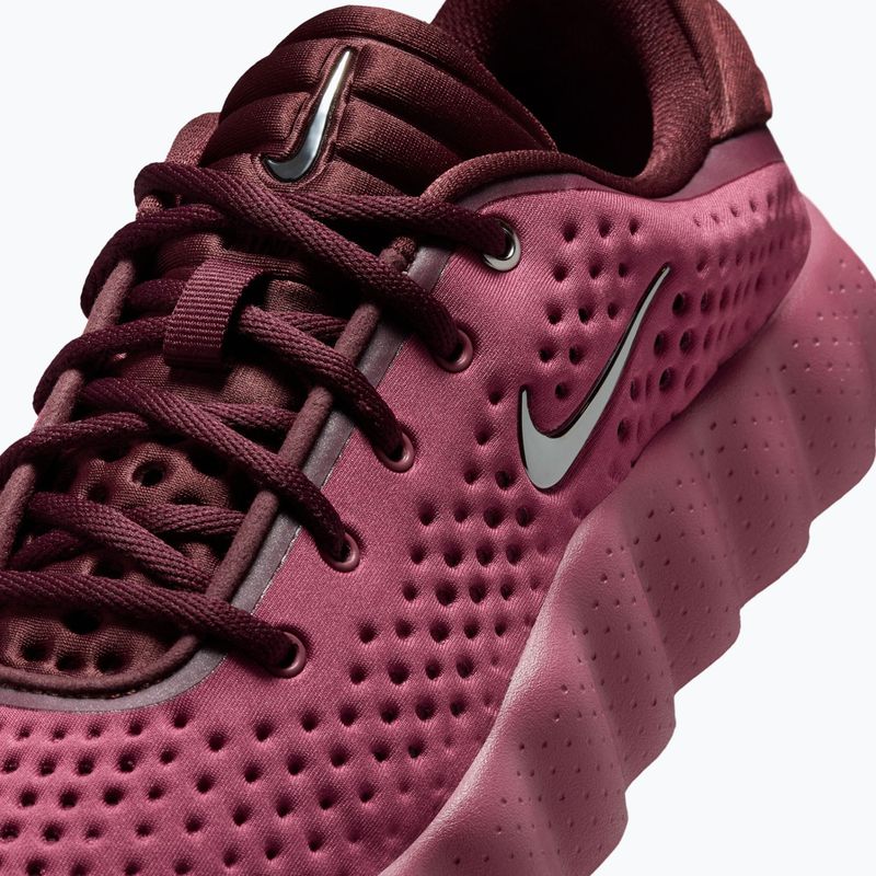 Dámské boty Nike Mind 002 pink smoke/mystic dates/metallic silver 5