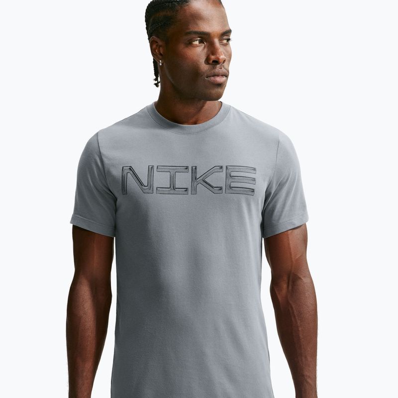 Pánské tréninkové tričko Nike Dri-FIT Training T-Shirt smoke grey/black 3