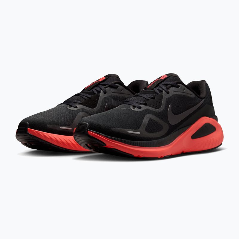 Pánské běžecké boty Nike Structure 26 black/bright crimson/metallic dark grey 3