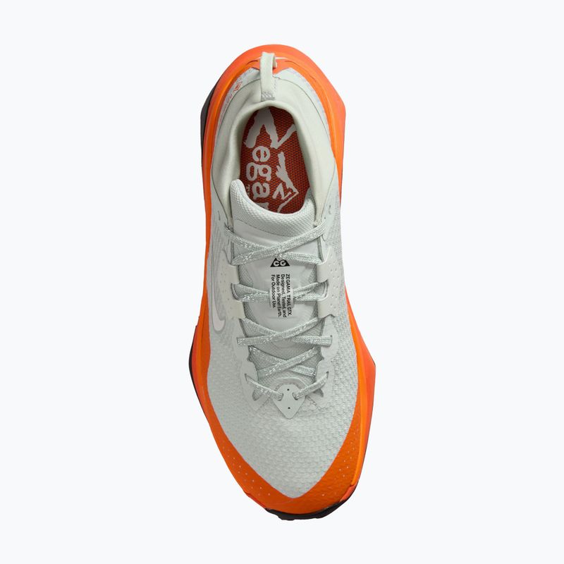 Dámské běžecké boty Nike ACG Zegama GORE-TEX light silver/safety orange/summit white 4
