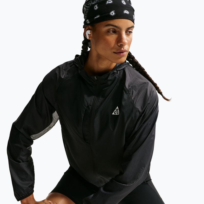 Dámská běžecká bunda Nike ACG "Aireez" černá/černá/bílá summit 5