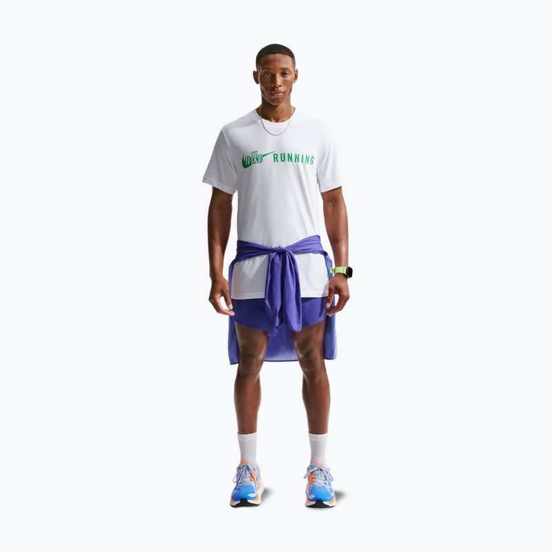Pánské běžecké tričko Nike Dri-Fit Running T-Shirt white/green spark 2