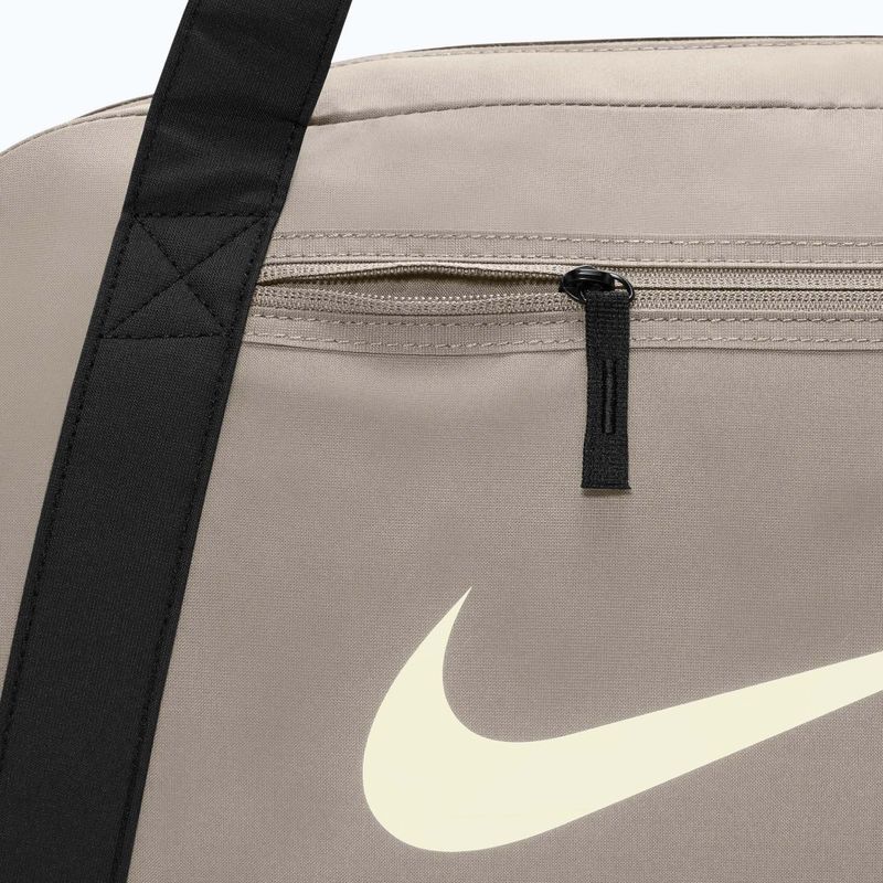 Dámská tréninková taška Nike Gym Club 24 l cream ii/black/sail 6