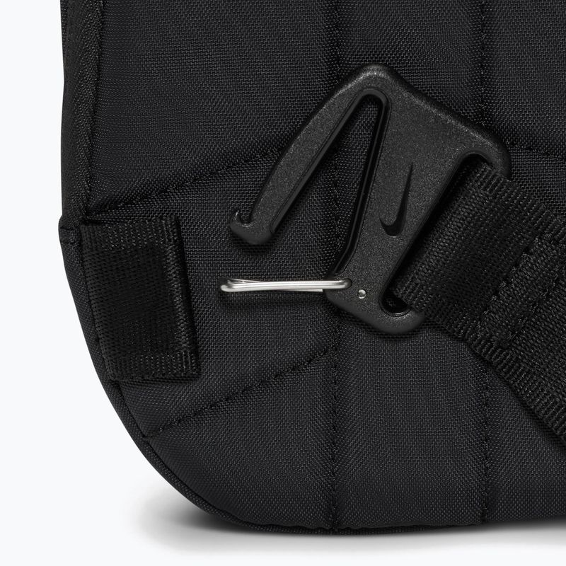 Taška Nike Tech Commute 1 l black/black/reflect silver 7
