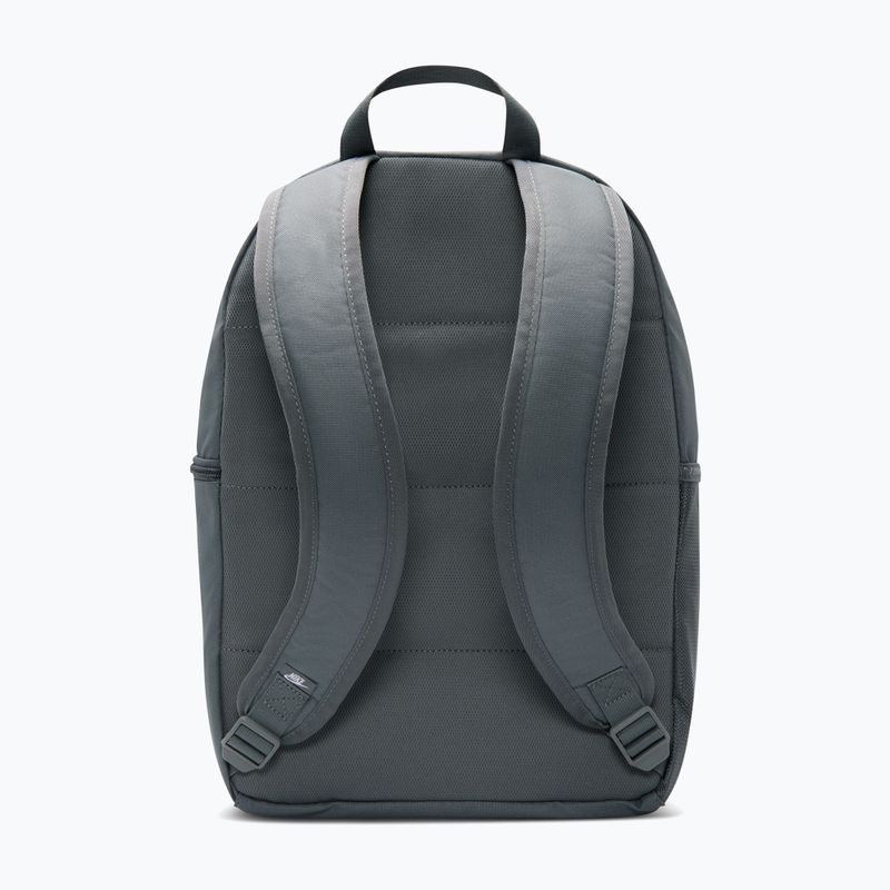 Městský batoh Nike Heritage 23 l smoke grey/smoke grey/white 3