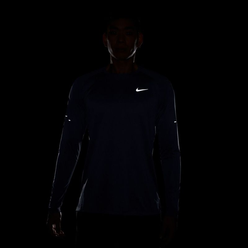 Pánské běžecké tričko Longsleeve Nike Stride Dri-Fit ADV Midnight Navy 8