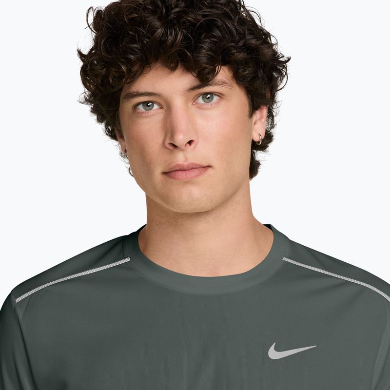 Pánské běžecké tričko Nike Miler Dri-Fit UV camo green 3