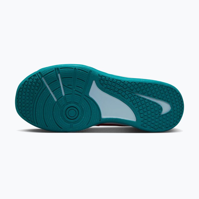 Boty Nike Omni Multi-Court off white/energy/glacier blue 10