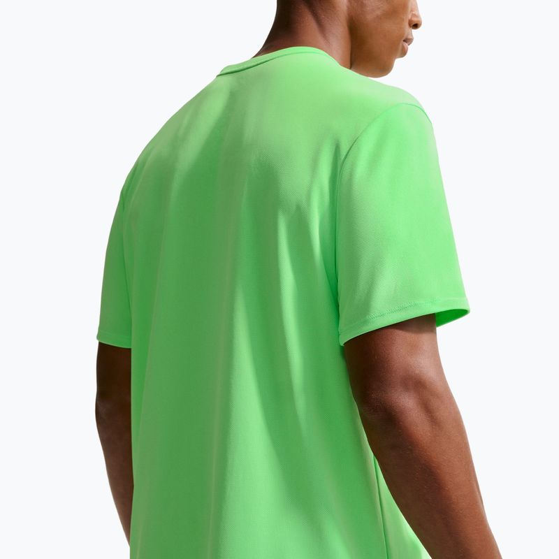 Pánské běžecké tričko Nike Miler Dri-Fit UV illusion green 5