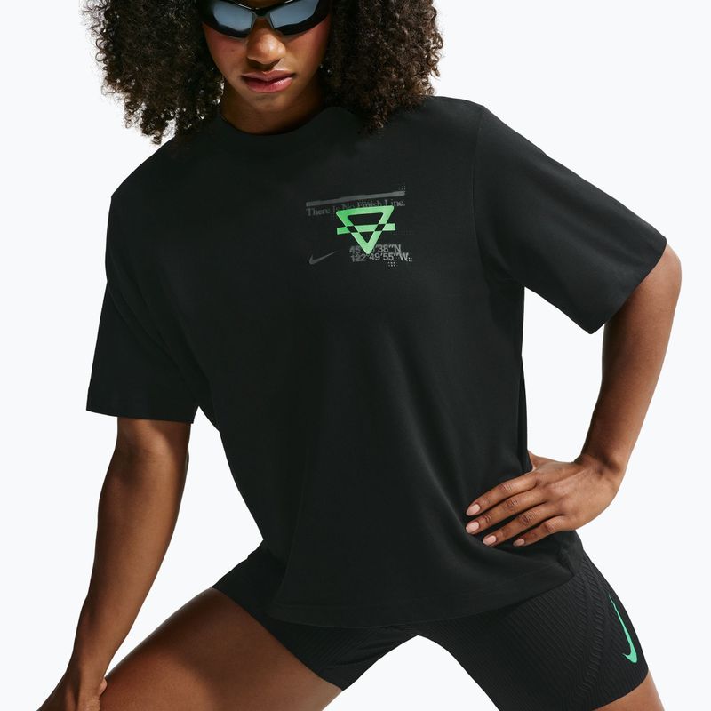 Dámské běžecké tričko Nike Swift Dri-Fit black/no color/illusion green 6