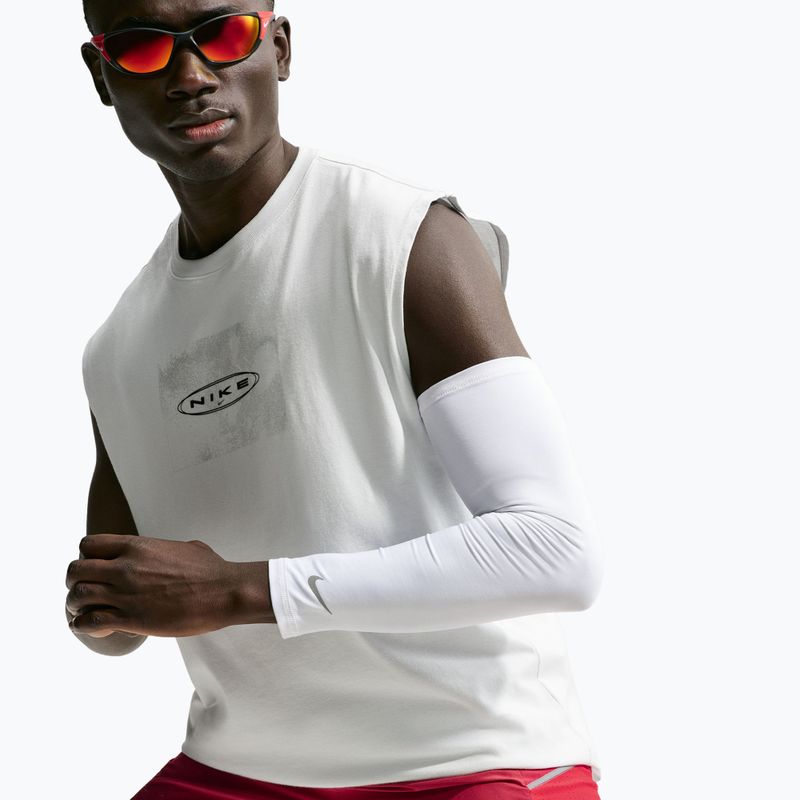 Pánské běžecké šortky Nike Miler tough red/sport red 4