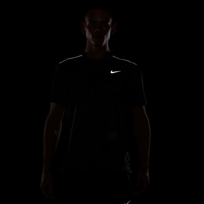 Pánské běžecké tričko Nike Miler black 4