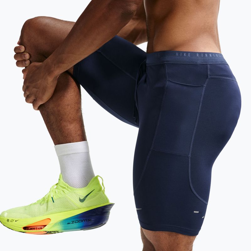 Pánské běžecké šortky Nike Stride midnight navy 6