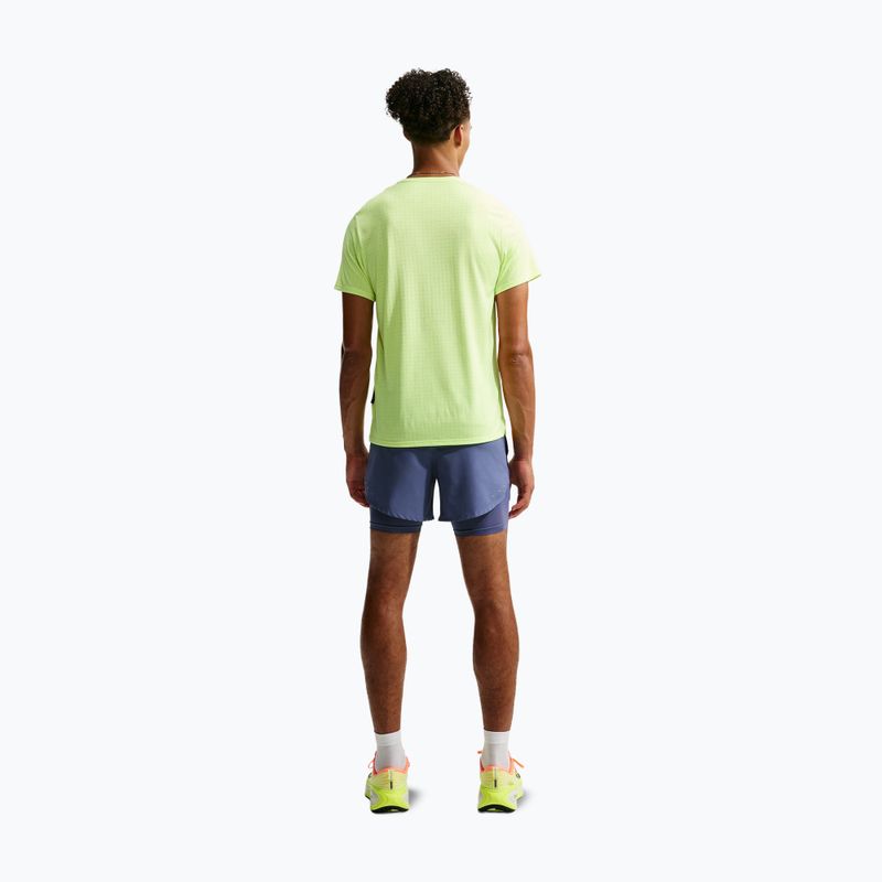 Pánské běžecké šortky Nike Stride diffused blue 3