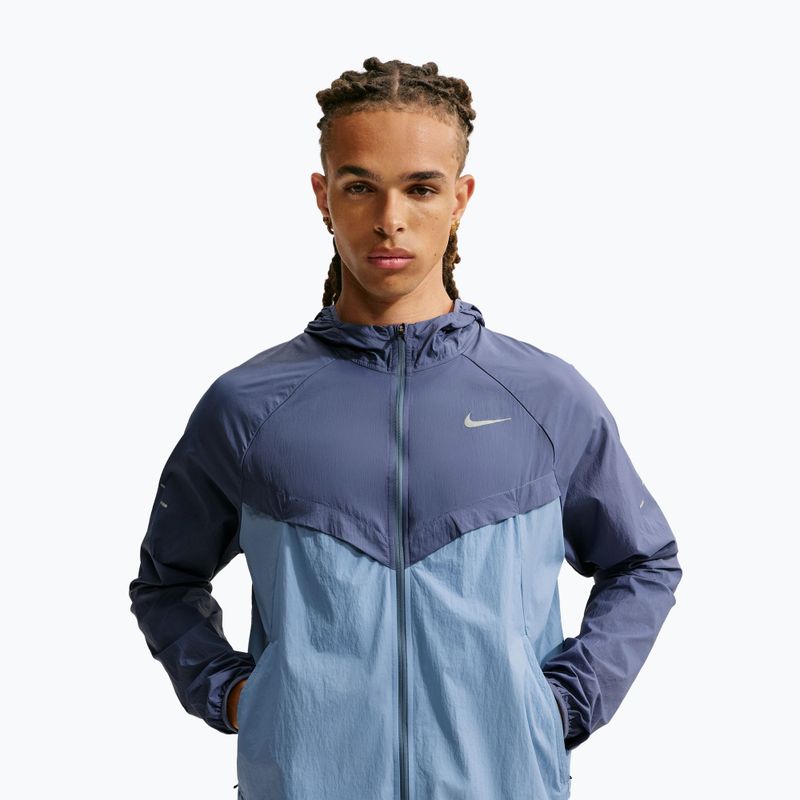 Pánská běžecká bunda Nike Stride diffused blue/work blue 4