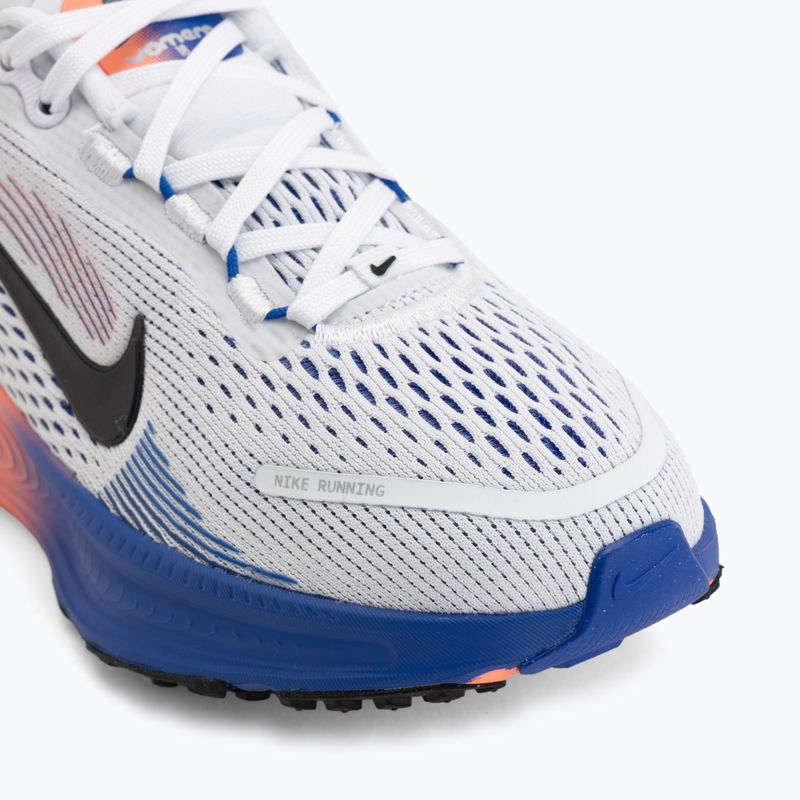 Dětské běžecké boty Nike Vomero 18 white/racer blue/atomic pink/black 7