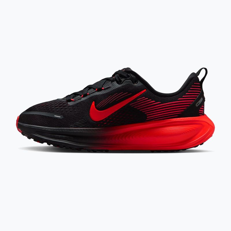 Běžecké boty Nike Vomero 18 černé/univerzitní červené/jasně červené 2