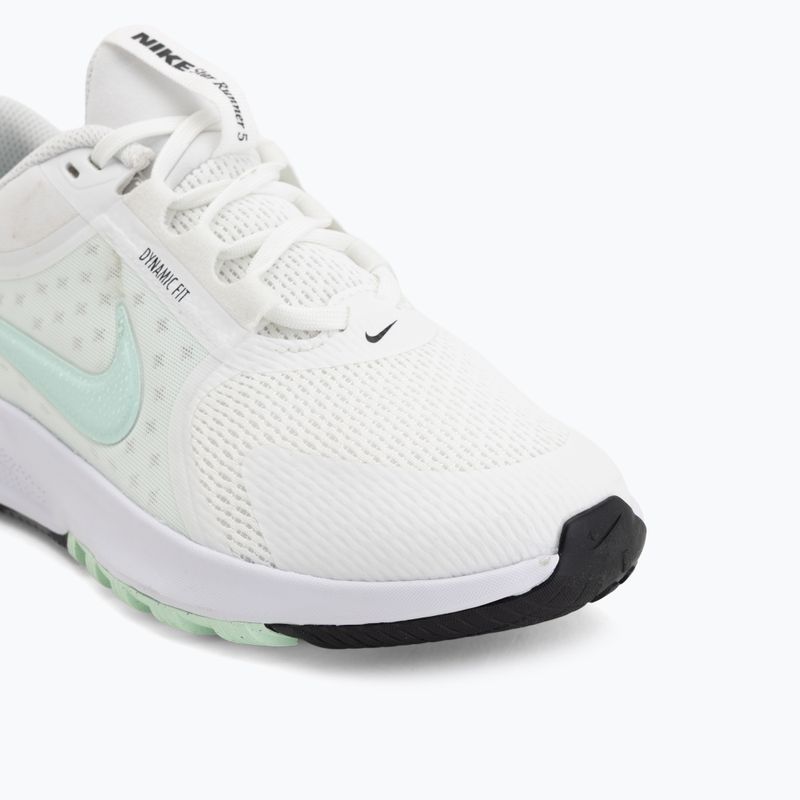 Běžecké boty Nike Star Runner 5 summit white/black/arctic green 7