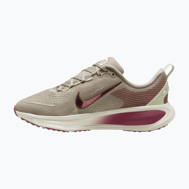Dětské běžecké boty Nike Vomero 18 cream ii/sail/pink smoke 2