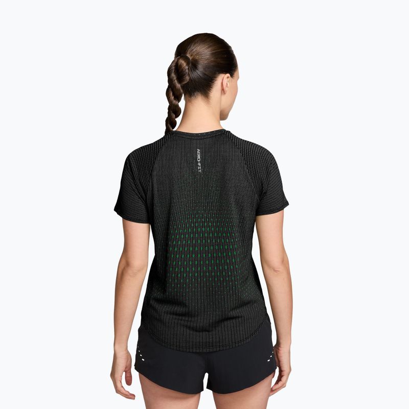 Dámské běžecké tričko Nike Swift Aero-Fit black/light green spark 2