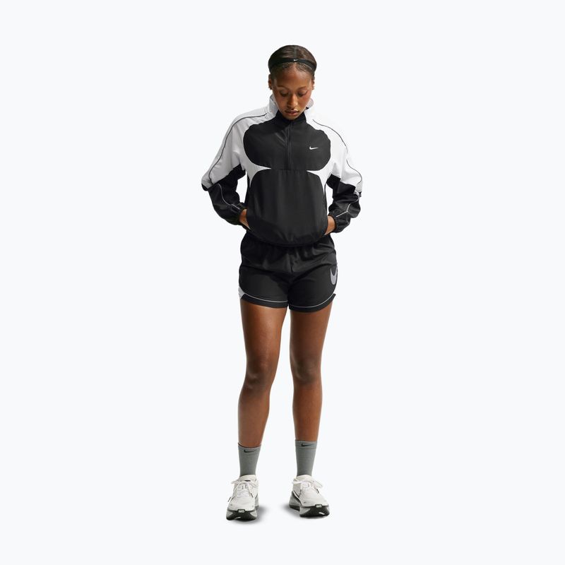 Dámské běžecké šortky Nike Tempo Dri-Fit Unlined black/white/cool grey 2