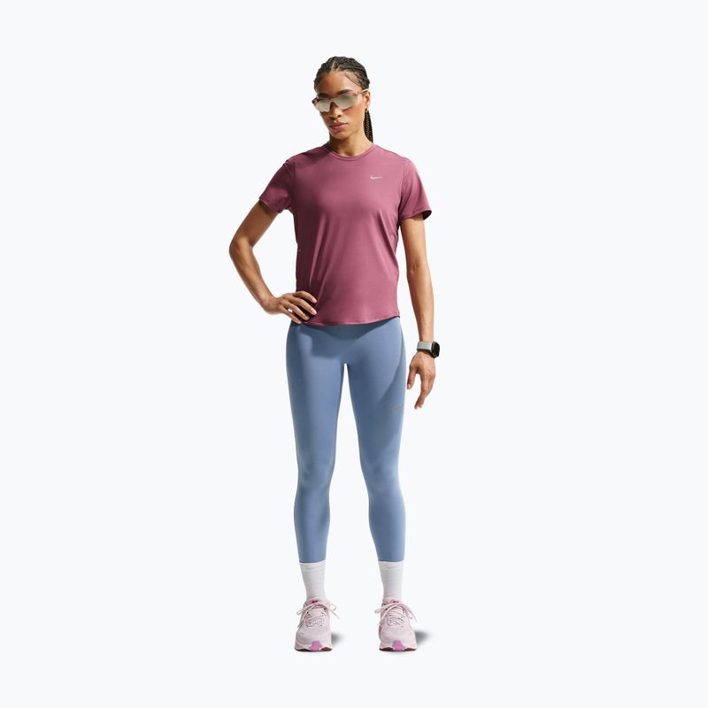 Dámské běžecké tričko Nike Swift Dri-Fit pink smoke 2