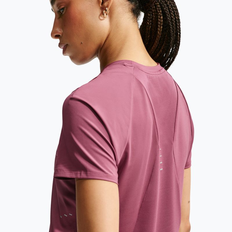 Dámské běžecké tričko Nike Swift Dri-Fit pink smoke 5