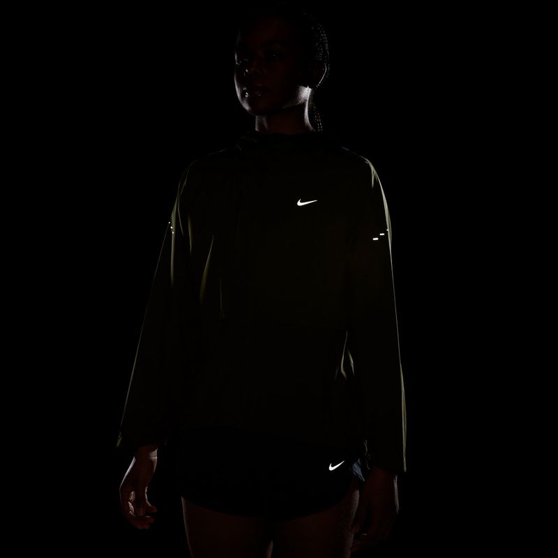 Dámská běžecká bunda  Nike Swift sail 4