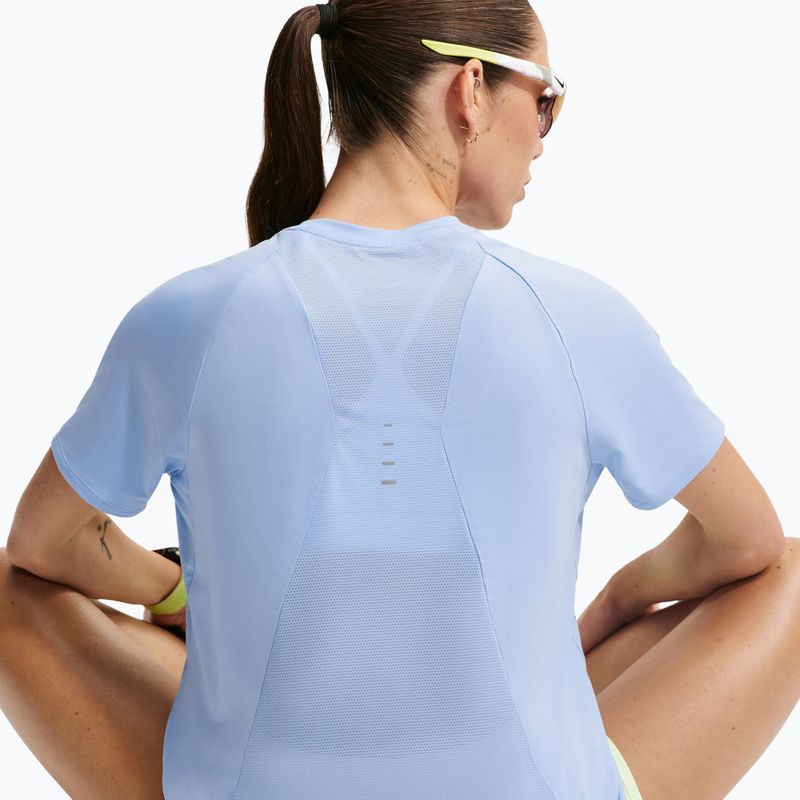 Dámské běžecké tričko Nike Swift Dri-Fit aluminum 6