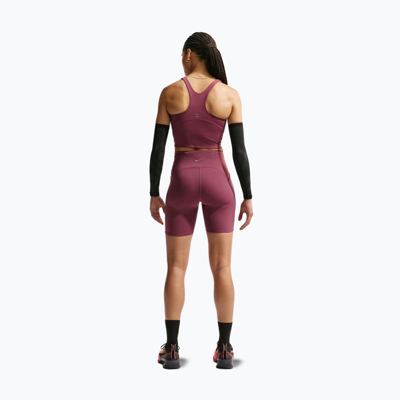 Dámské běžecké šortky Nike Swift pink smoke 3