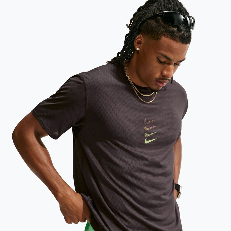 Pánské běžecké tričko Nike Dri-Fit Running Top tar 4