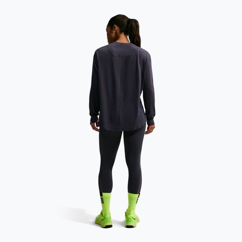 Dámské tréninkové tričko Longsleeve Nike One Relaxed Dri-Fit gridiron/white 3