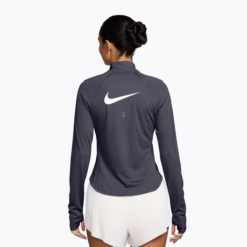 Dámské běžecké Longsleeve Nike Tempo Swoosh Run Dri-Fit 1/4-Zip LS gridiron/white 2