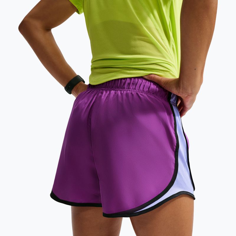 Dámské běžecké šortky Nike Tempo Dri-Fit Mid-Rise bold berry/purple pulse 4