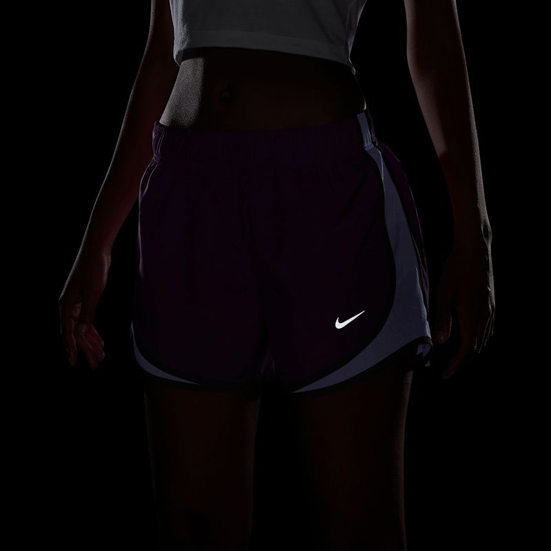 Dámské běžecké šortky Nike Tempo Dri-Fit Mid-Rise bold berry/purple pulse 6