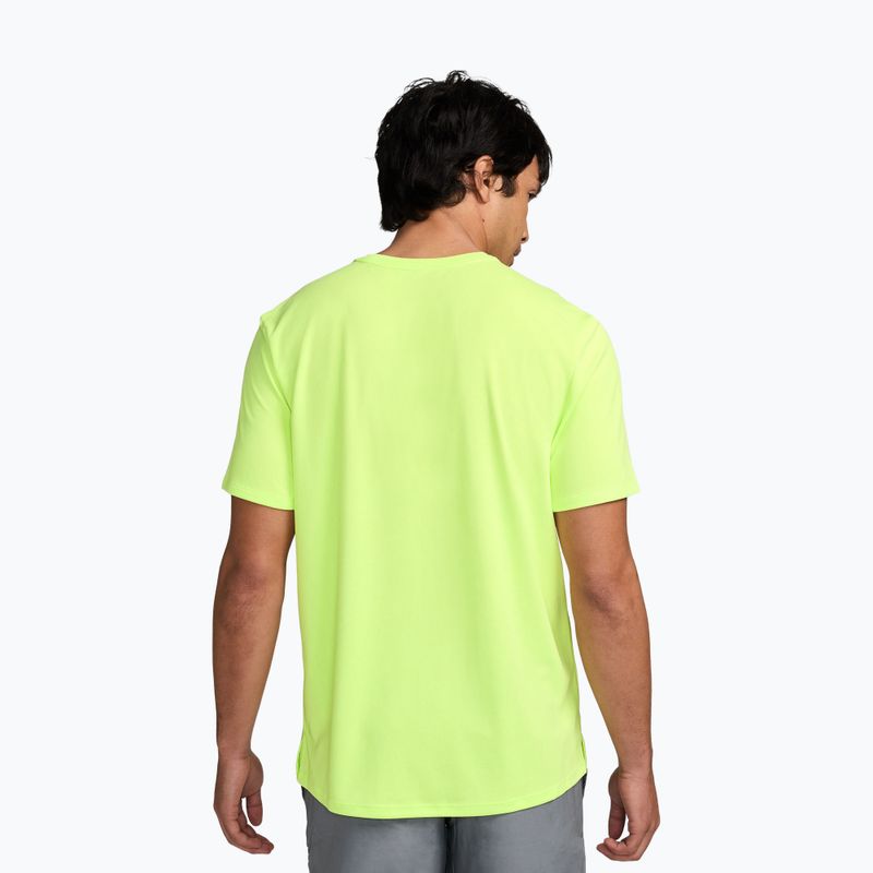 Pánské běžecké tričko Nike Miler Dri-Fit UV light lemon twist 2