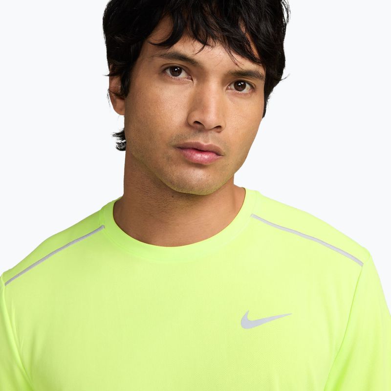 Pánské běžecké tričko Nike Miler Dri-Fit UV light lemon twist 3