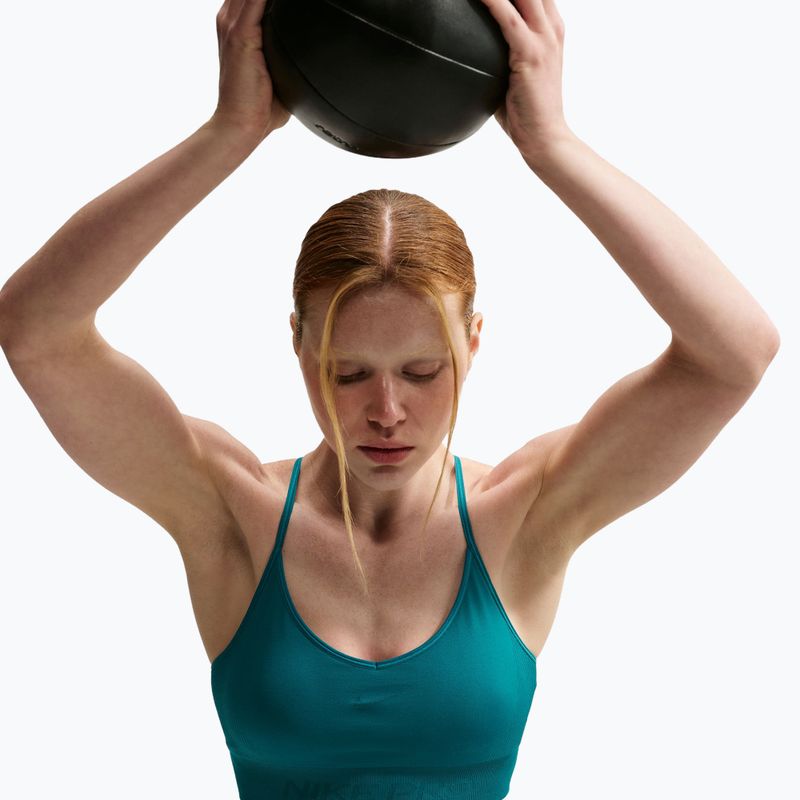 Dámská sportovní podprsenka Nike Pro Seamless Light Support Sports Bra bright spruce 4