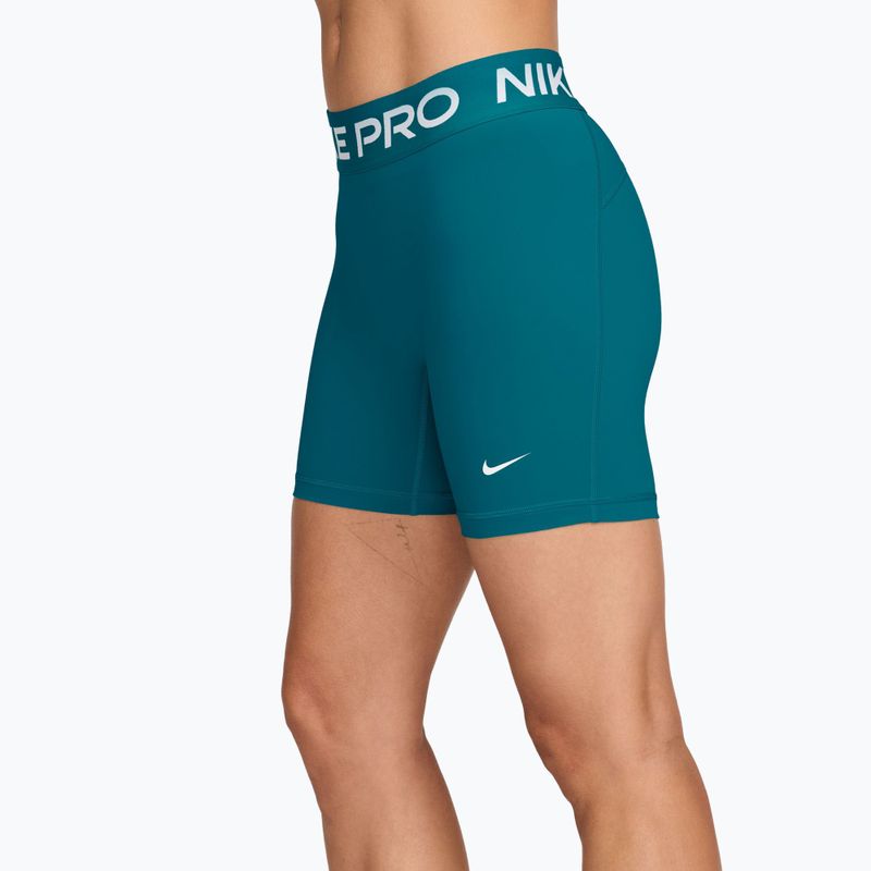 Dámské šortky Nike Pro 365 bright spruce/white 3