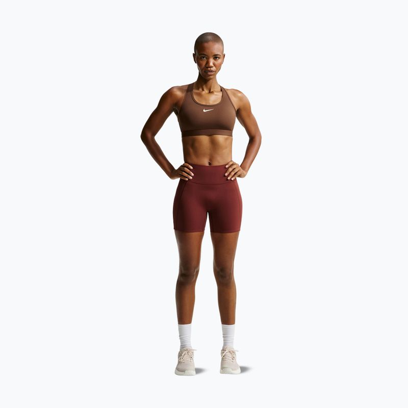 Dámská sportovní podprsenka Nike Swoosh Medium Support cacao wow/white 2