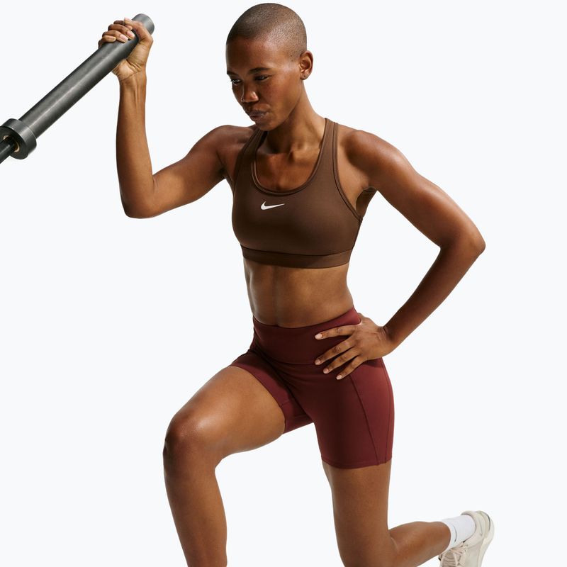 Dámská sportovní podprsenka Nike Swoosh Medium Support cacao wow/white 6