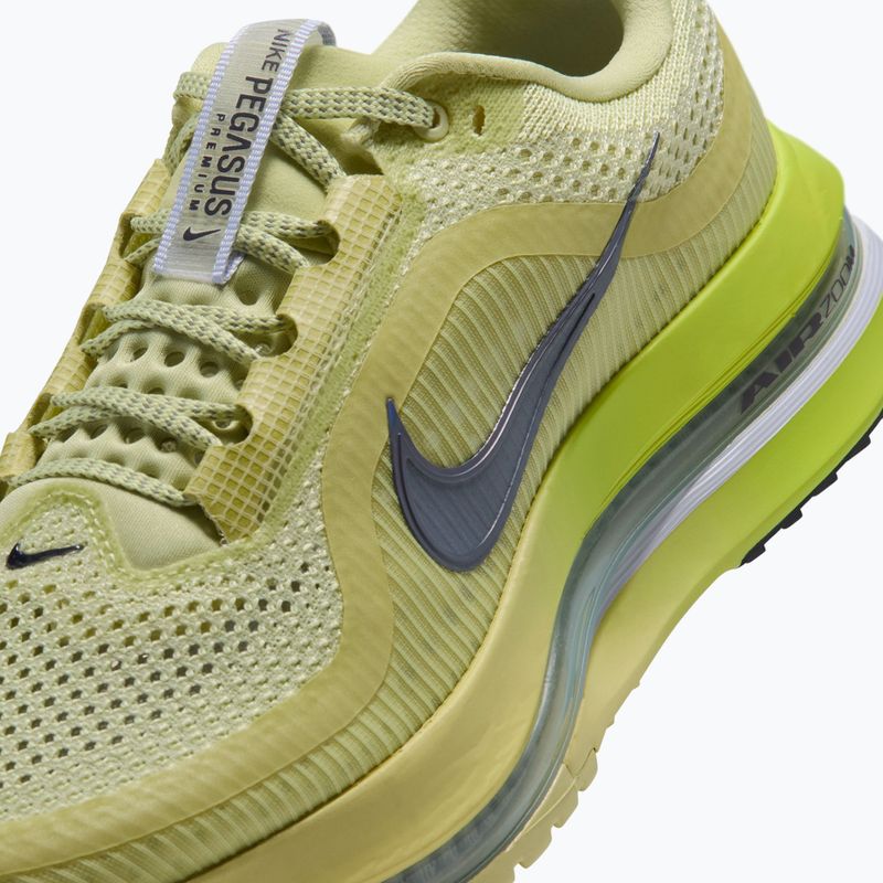 Dámské běžecké boty Nike Pegasus Premium fennel/lemon venom/palest purple 6